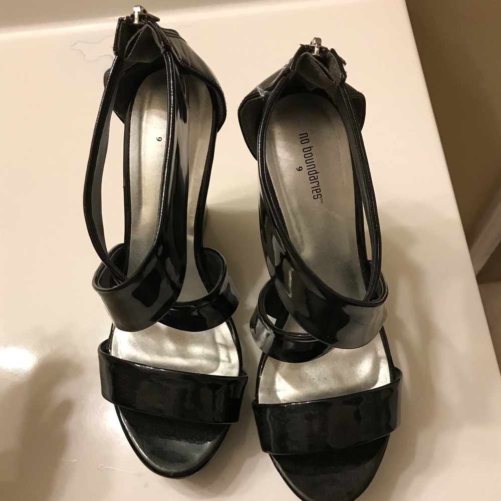 Black shoes